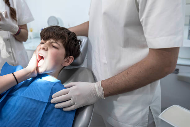 Best Emergency Tooth Extraction in Dry Ridge, KY